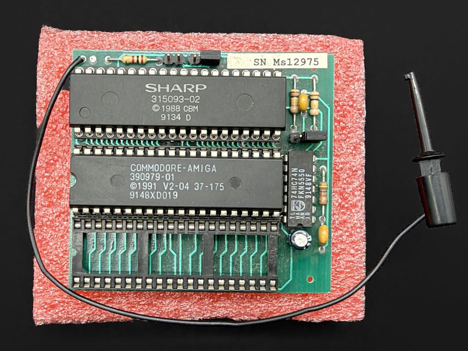 DKB MultiStart II Kickstart ROM Switcher for Amiga 500/2000, with KS 1.3 and 2.04, photo 1 of 2